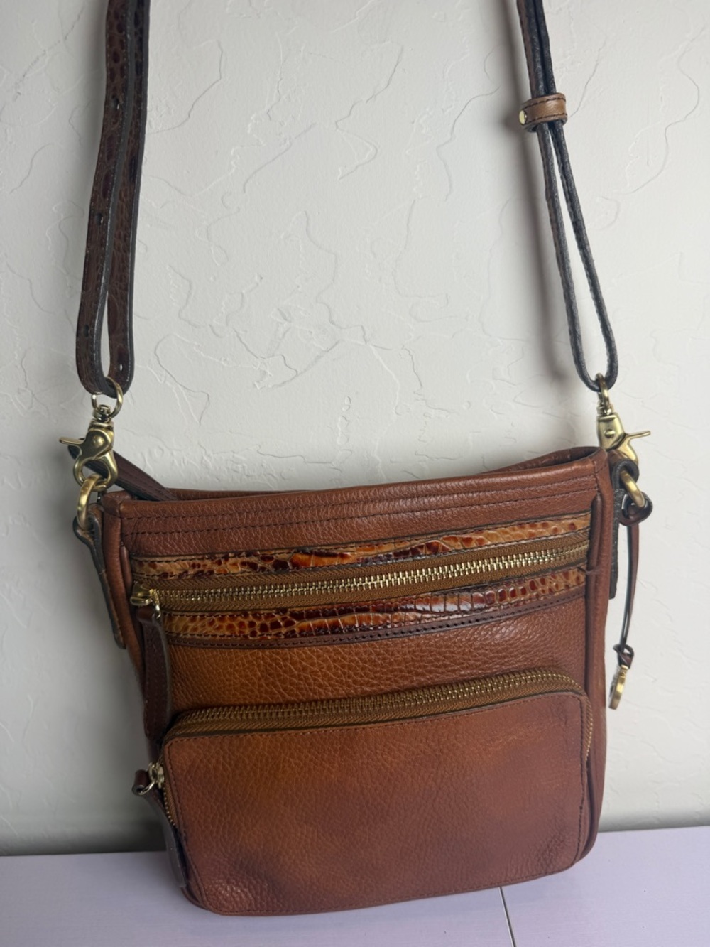 Brahmin Textured Croc-Embossed Leather Crossbody Bag in Rich Brown Cleo purse